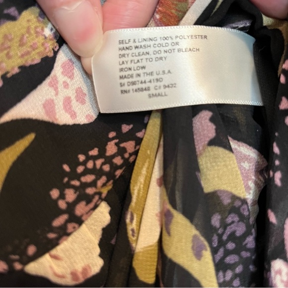Everly Floral Maxi Dress - Picture 5 of 5